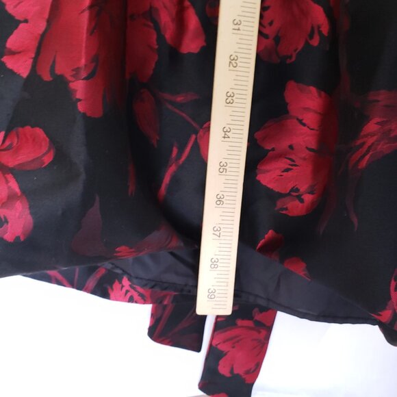Jessica Howard Black, Red Floral Pattern Sleeveless Formal Party Dress Size 10 - Picture 8 of 14